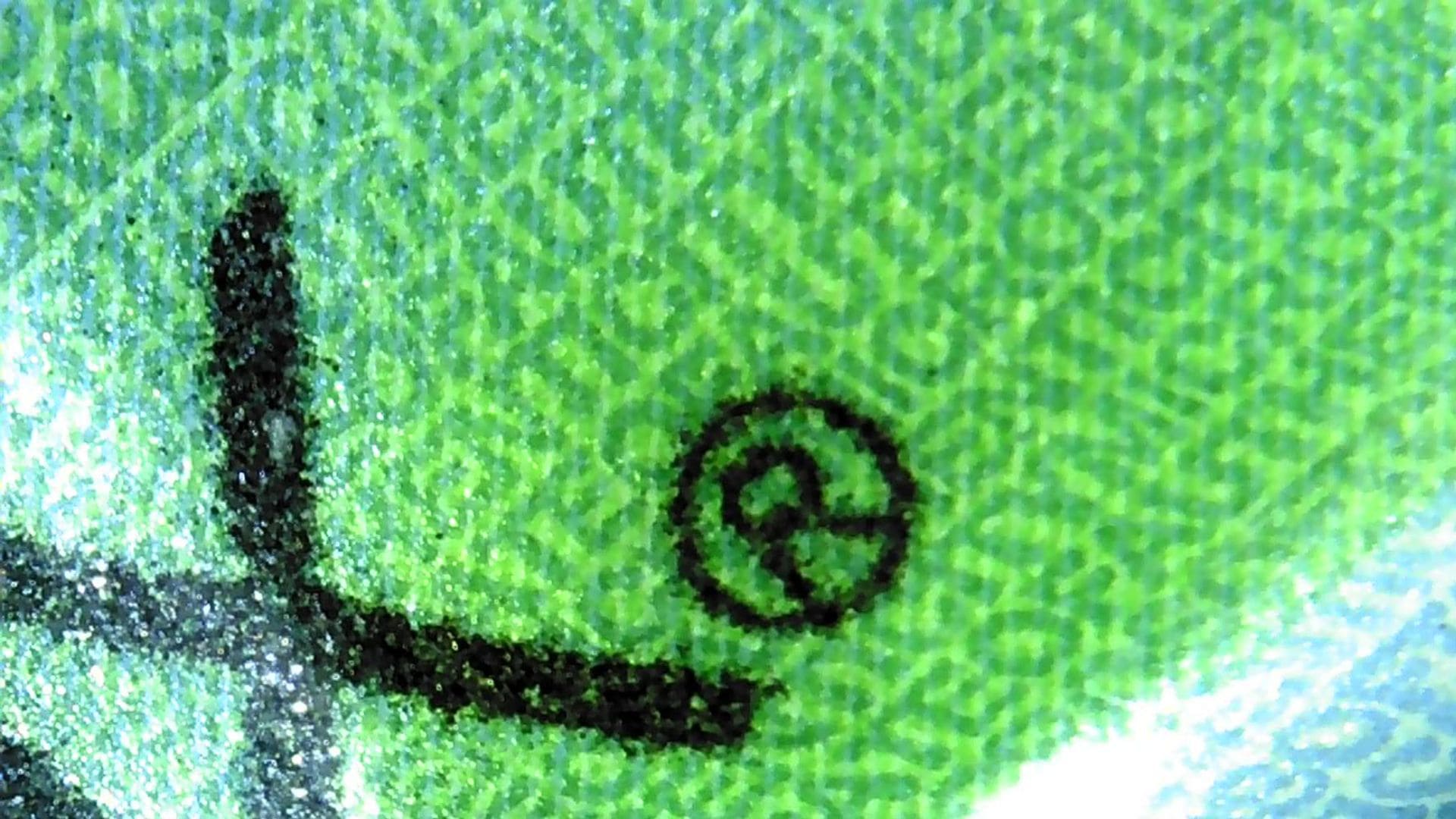 Registered trademark symbol showing the "R" touching the circle border on the Xbox seal